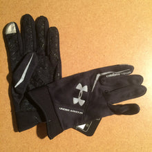 Load image into Gallery viewer, GLOVES : Under Armour Coldgear Tech Full Finger Cycling Gloves [L/XL]