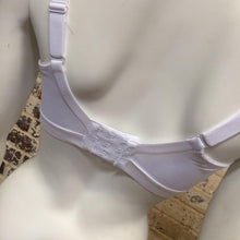 Load image into Gallery viewer, BRA : Shock Absorber Active D+ Classic Support Sports Bra 30D [*38]