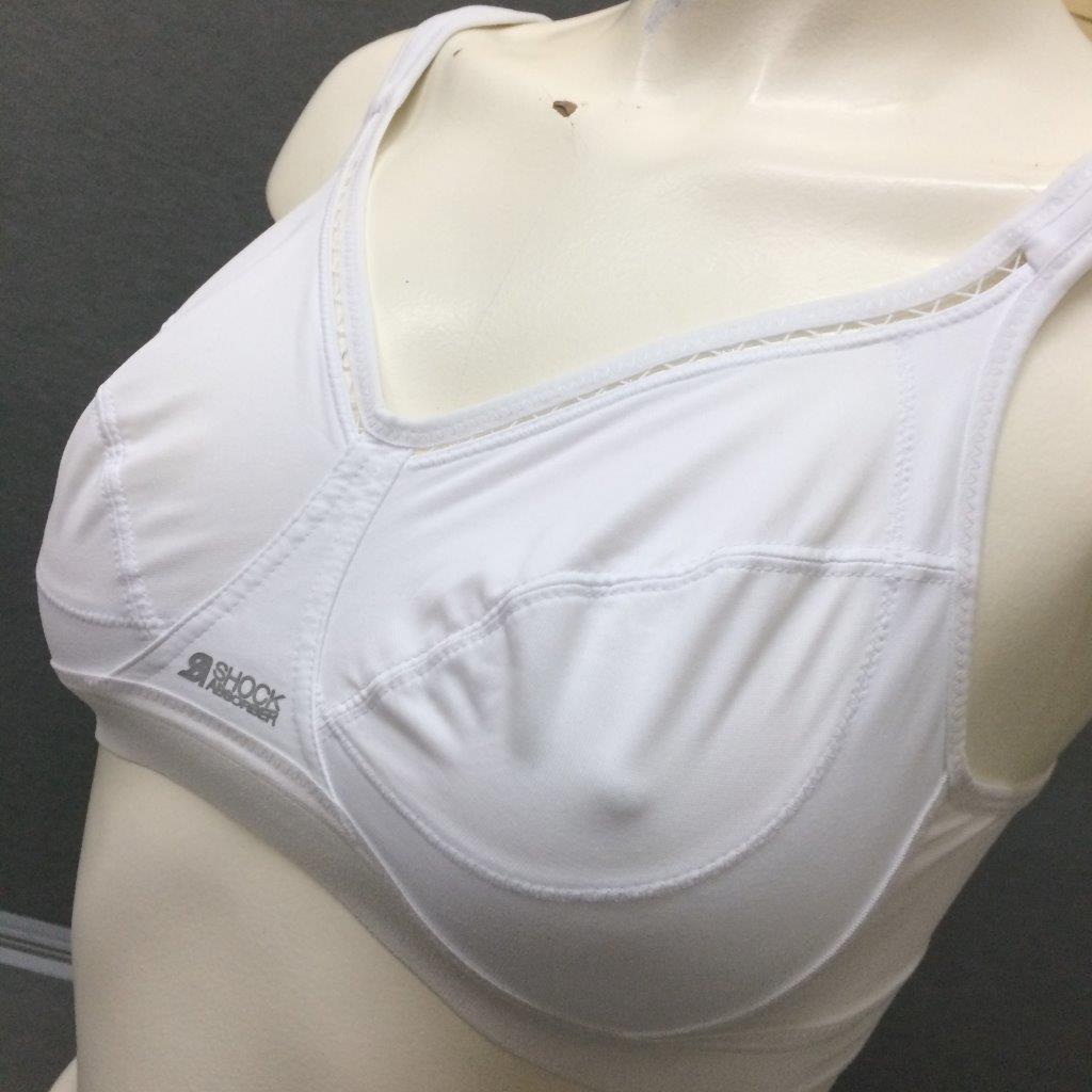 BRA : Shock Absorber Classic Sports [Support Level 3] Bra 28D [*38]