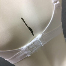 Load image into Gallery viewer, BRA : Shock Absorber Classic Sports [Support Level 3] Bra 28D [*38]