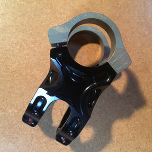 STEM : Apex Renthal Trail Stem [Rise 6deg]