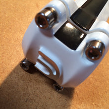 Load image into Gallery viewer, STEM : Deda Zero 1 Road Stem - 9/8&quot; 110 x 31.8mm