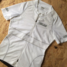 Load image into Gallery viewer, JERSEY : Camelbak Velobak Women's MTB Jersey [XS]