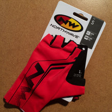 Load image into Gallery viewer, GLOVES : Northwave H/Finger Extreme Grap Performance Cycling Gloves [S]