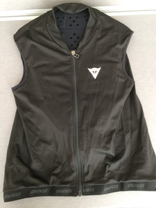 ARMOUR : Dainese Manis G1 Gilet Back Protector [41-46cm waist to shoulder]