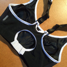 Load image into Gallery viewer, BRA : Shock Absorber Active Multi Sports Support Sports Bra - Single Clasp [28D]