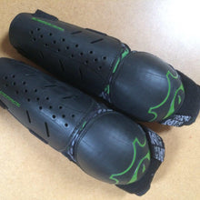 Load image into Gallery viewer, ARMOUR : Race Face Women&#39;s Arm Protection [L]